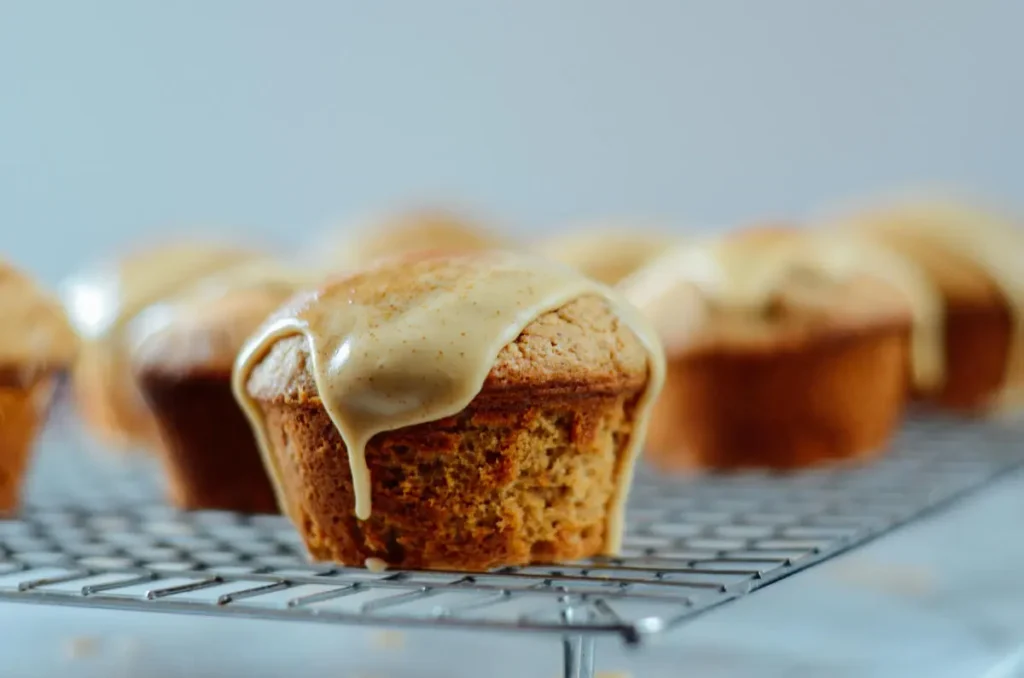 how to make Keto Dirty Chai Muffins